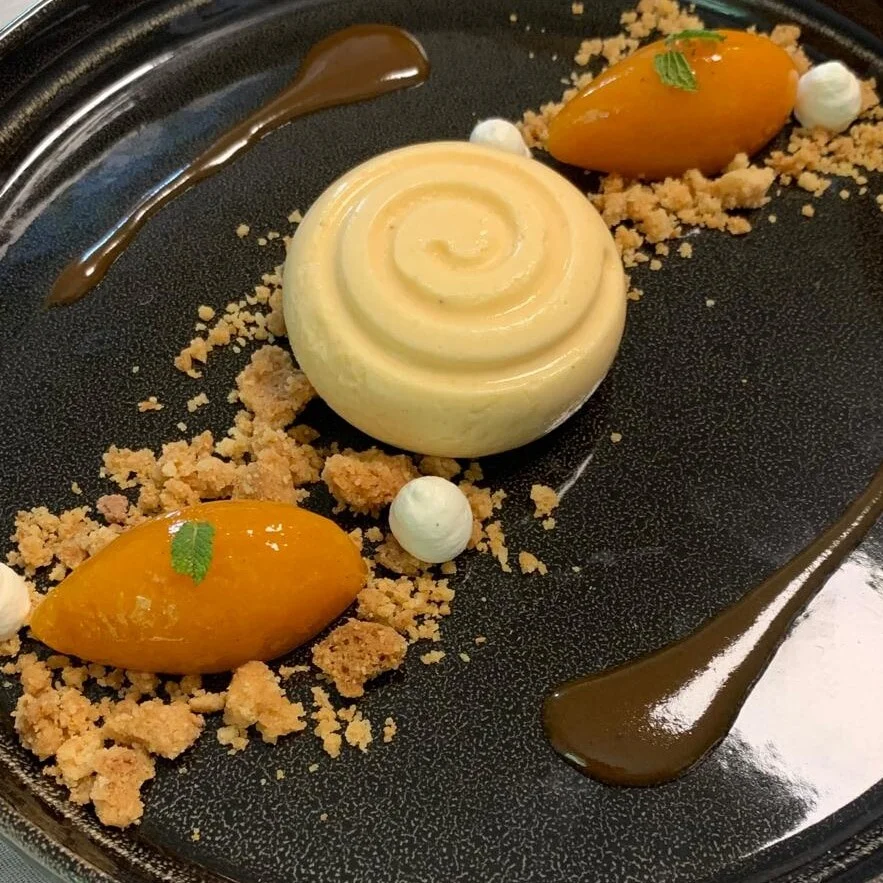 dessert abricot glaçé